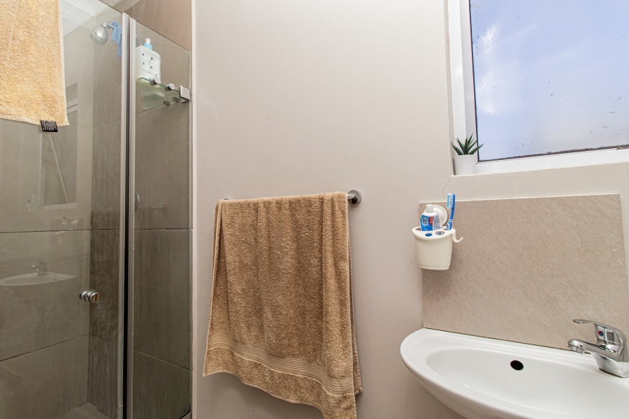 3 Bedroom Property for Sale in Parklands East Western Cape